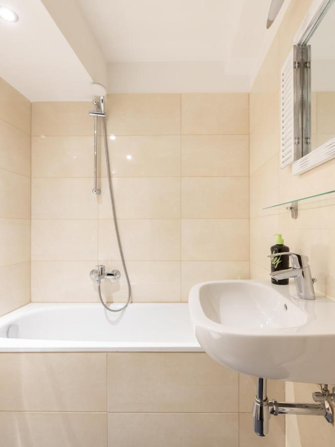 Limehome Berlin Florastrasse Kültér fotó